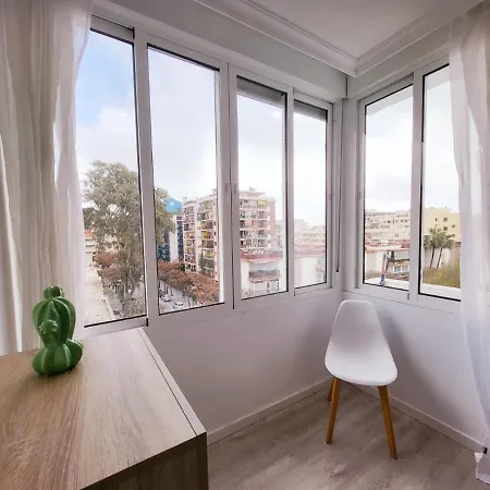 Apartamento Stylish 3 Bedroom Penthouse In Centre With Large Pool Close To The Marbella