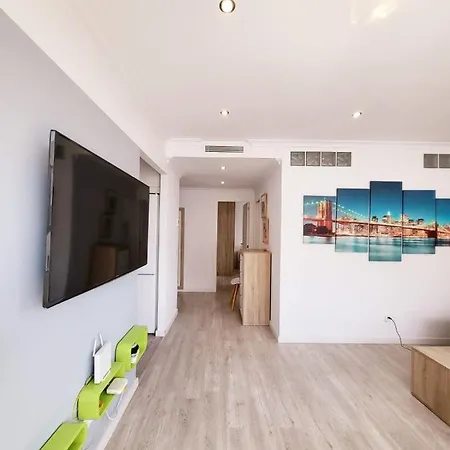 Apartment Stylish 3 Bedroom Penthouse In Centre With Large Pool Close To The Marbella