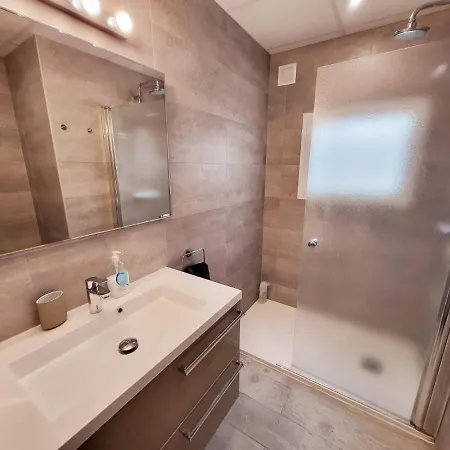 Apartment Stylish 3 Bedroom Penthouse In Centre With Large Pool Close To The *