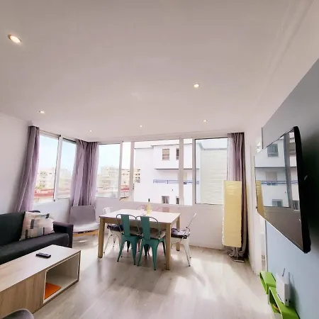 Apartment Stylish 3 Bedroom Penthouse In Centre With Large Pool Close To The *