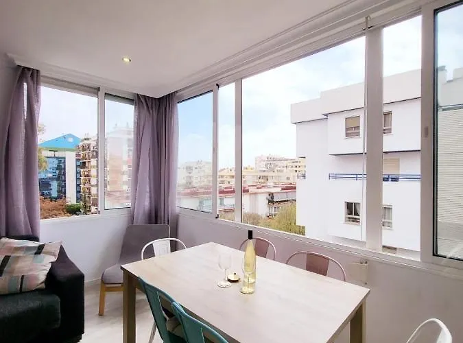 Apartment Stylish 3 Bedroom Penthouse In Centre With Large Pool Close To The *