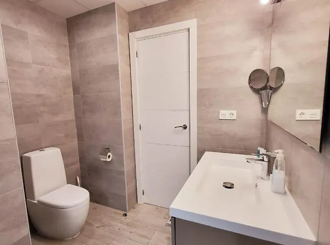 Stylish 3 Bedroom Penthouse In Centre With Large Pool Close To The * Marbella