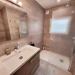 דירה Stylish 3 Bedroom Penthouse In Centre With Large Pool Close To The *